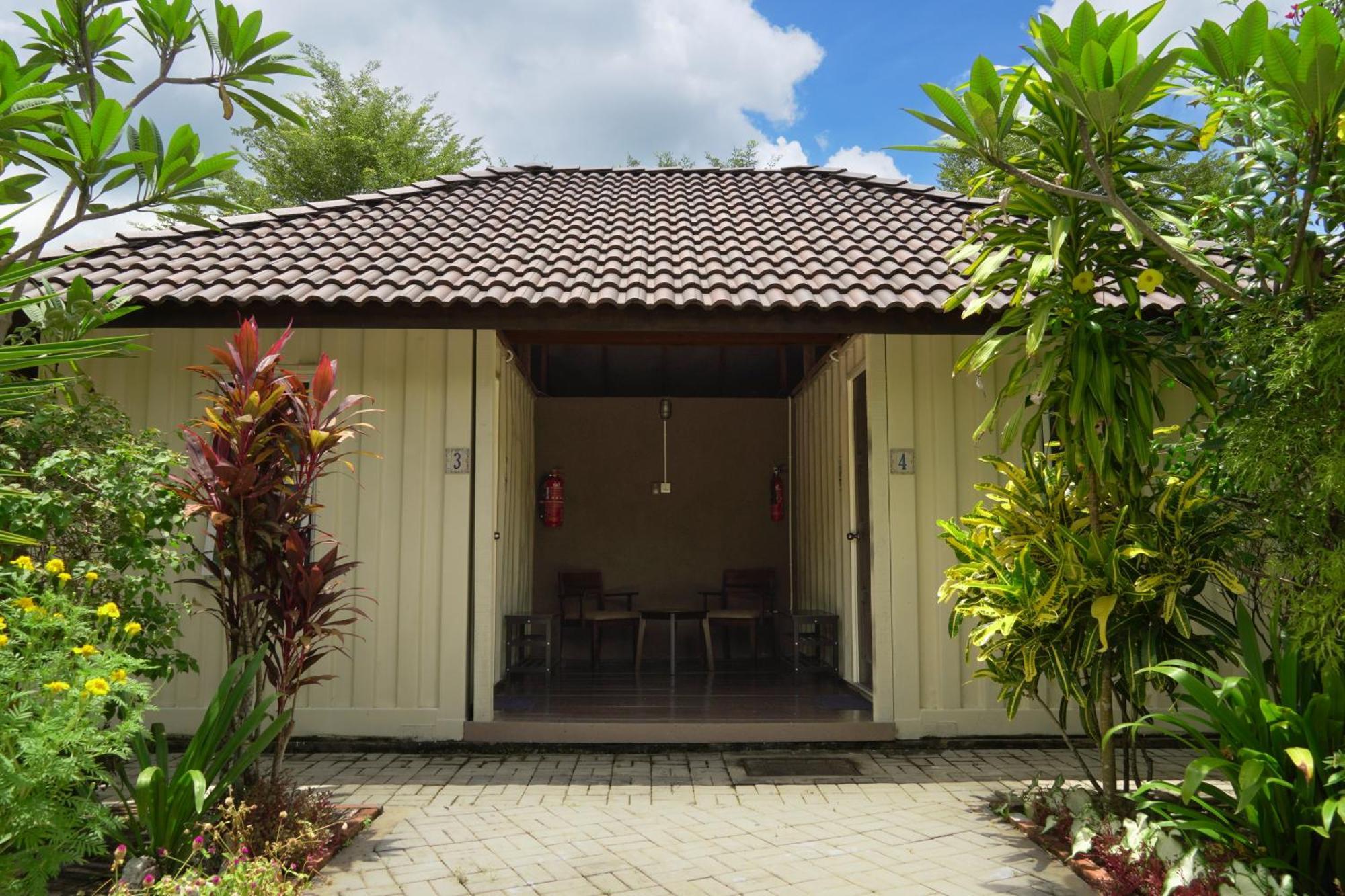 Bambu Getaway Apartment Kuah Exterior photo